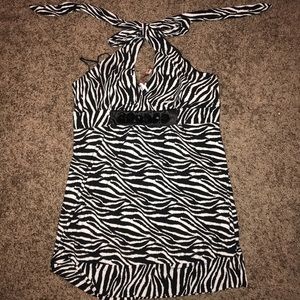 🖤 Zebra Striped Topia halter top 🦓 🖤